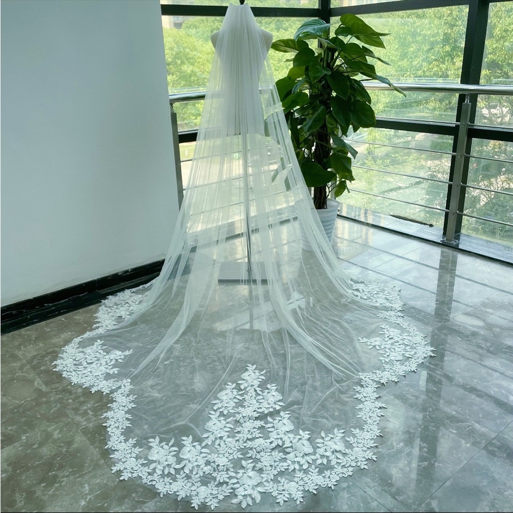 Scallop Hem Lace Cathedral Veil - ivory floral lace- metal comb 118inches